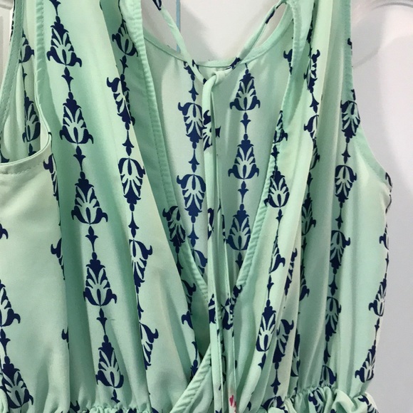 Dress - Picture 6 of 6